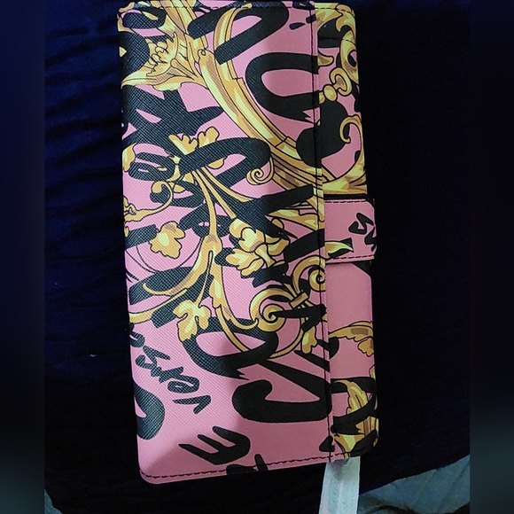 Authentic Versace Wallet Bag - Picture 14 of 17